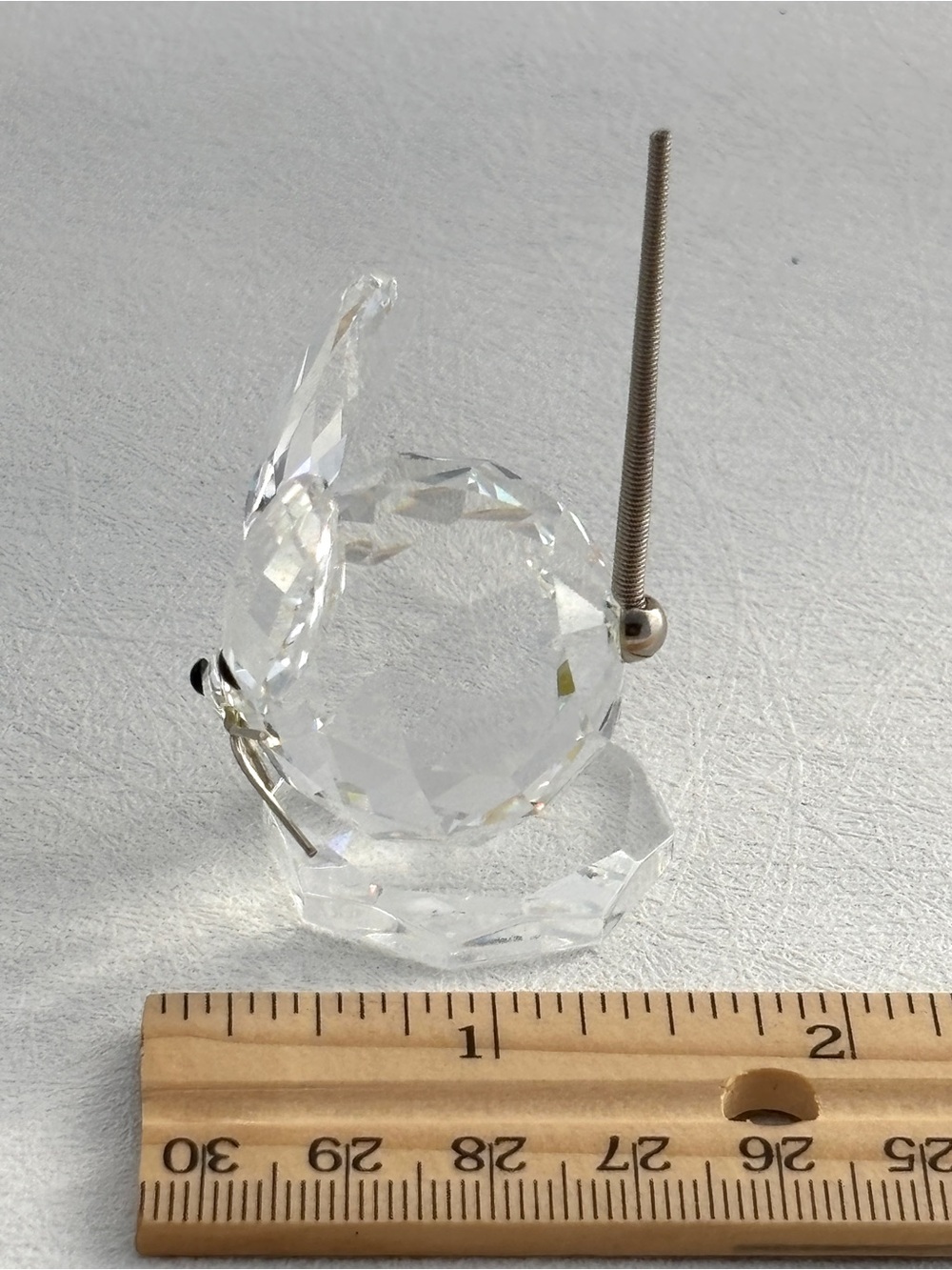 Vintage Swarovski Crystal Mouse On Octagon Base - Picture 9 of 11